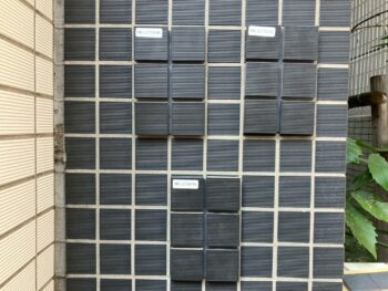 類似品タイルと特注製作タイルの違い 類似品タイルと特注製作タイルの違い